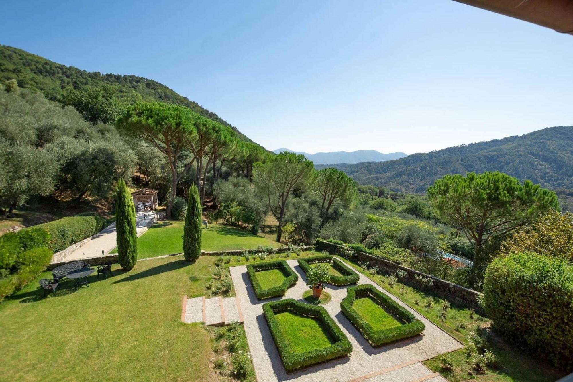 Villa Igea By Salogi Villas Mastiano Luaran gambar