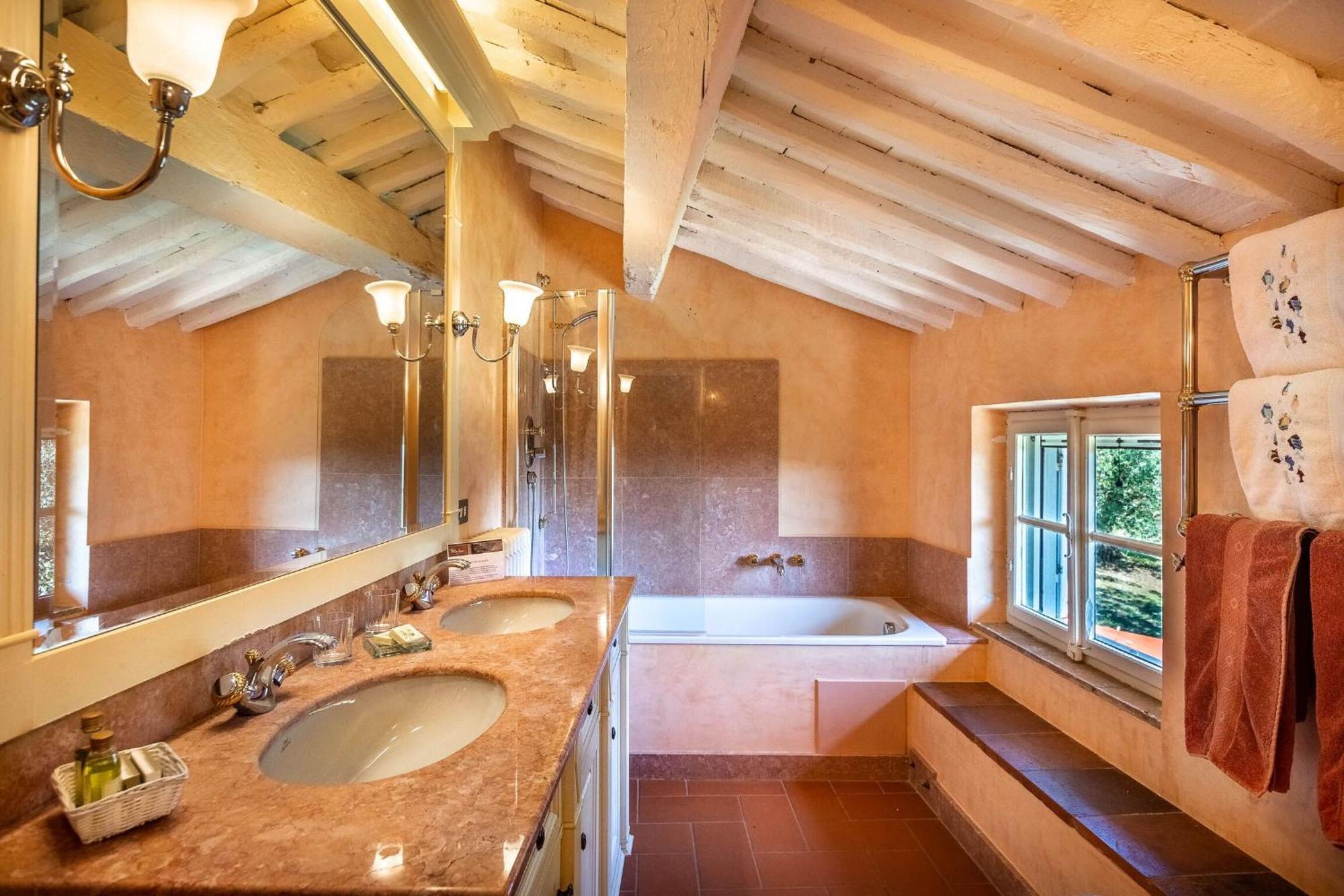 Villa Igea By Salogi Villas Mastiano Luaran gambar